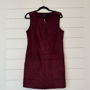 Laundry by Shelli Segal - Front Zip Burgandy Velvet Dress